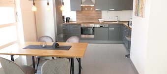 Modern, spacious apartment for 1-3 people in a quiet residential area