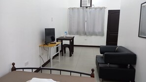 Bed sheets - Tesoro Apartments (Manila)