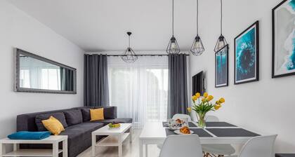 Wrzosowo Cosy Apartment by Renters