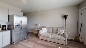 TV, Netflix, streaming services