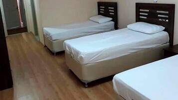 Business Apartment | 3 bedrooms, free WiFi