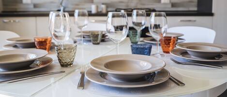 Comfort Apartment | In-room dining