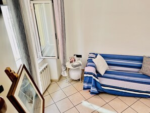 2 chambres, fer et planche à repasser, lit parapluie, Wi-Fi gratuit