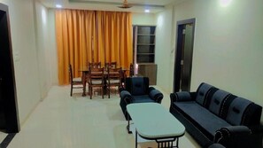 Chambre Royale | Restauration dans la chambre