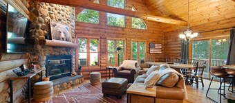 BEAUTIFUL LOG HOME ON THE WESTERN SHORES OF LAKE PETENWELL