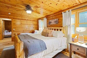 5 quartos, Wi-Fi de cortesia, roupa de cama