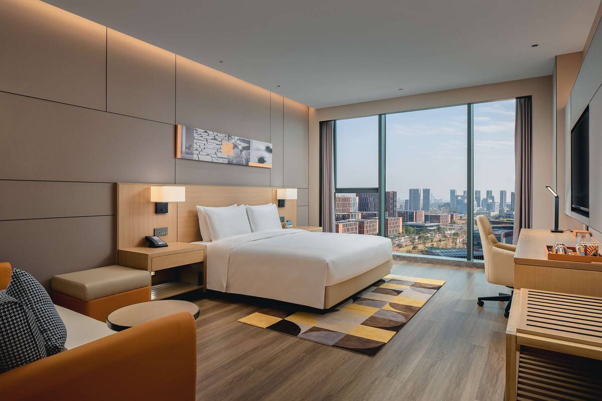 in-room safe, blackout curtains, iron/ironing board