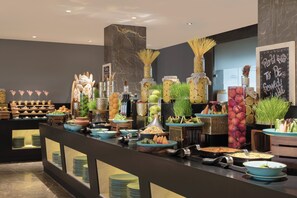 Restaurant - voco Amritsar by IHG (Amritsar)