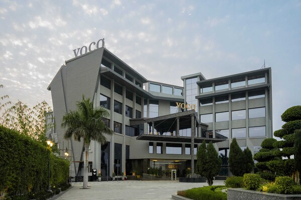 Front of property - voco Amritsar by IHG (Amritsar)