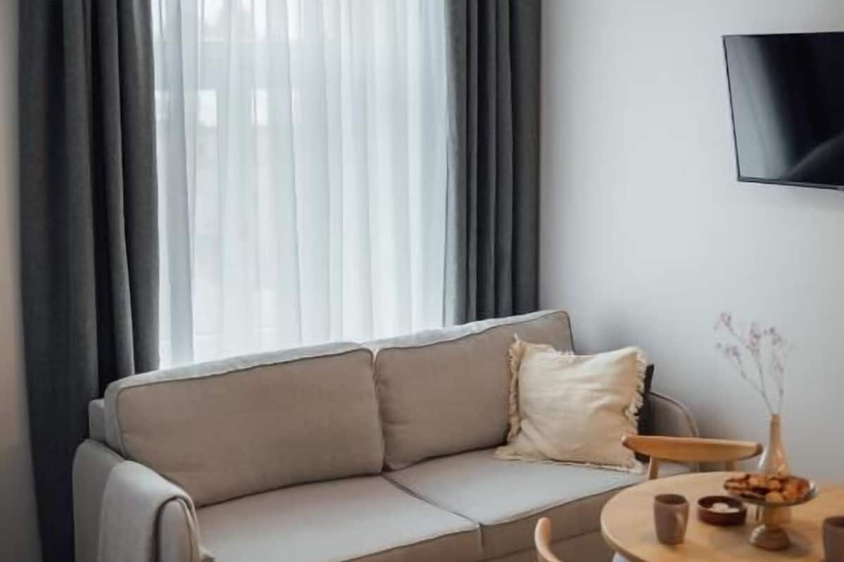 Superior appartement | Uitzicht op straat