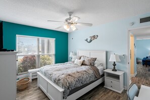 1 chambre, fer et planche Ă repasser, Wi-Fi gratuit, draps fournis
