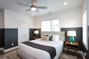 8 chambres, fer et planche à repasser, accès Internet, draps fournis