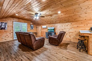 Småhus, 1 soverom | Oppholdsområde