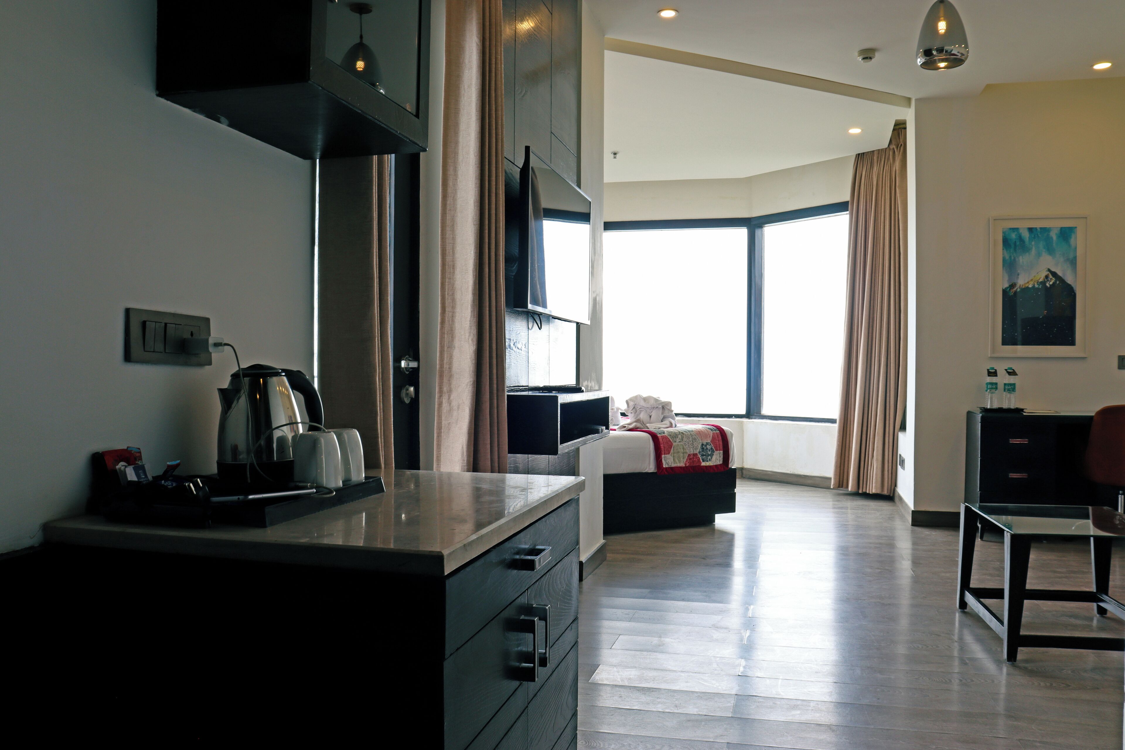 Premium Double Room, Valley View | Premium bedding, minibar, in-room safe, individually furnished