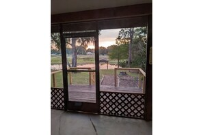 Interior - Waterfront lake home w/  fishing, boating, & water activities! (Inverness)