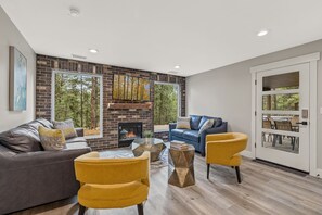 Smart TV, fireplace, table football