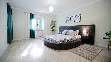 6 soveværelser, strygejern/strygebræt, gratis Wi-Fi, sengetøj