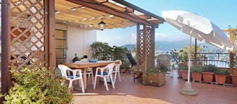 Apartment 'Terrazza Oriana' with Sea View & Wi-Fi