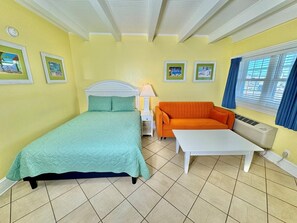 1 soverom, internettilgang og sengetøy