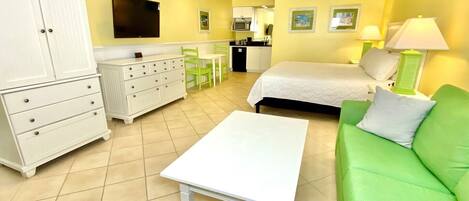 1 bedroom, internet, bed sheets