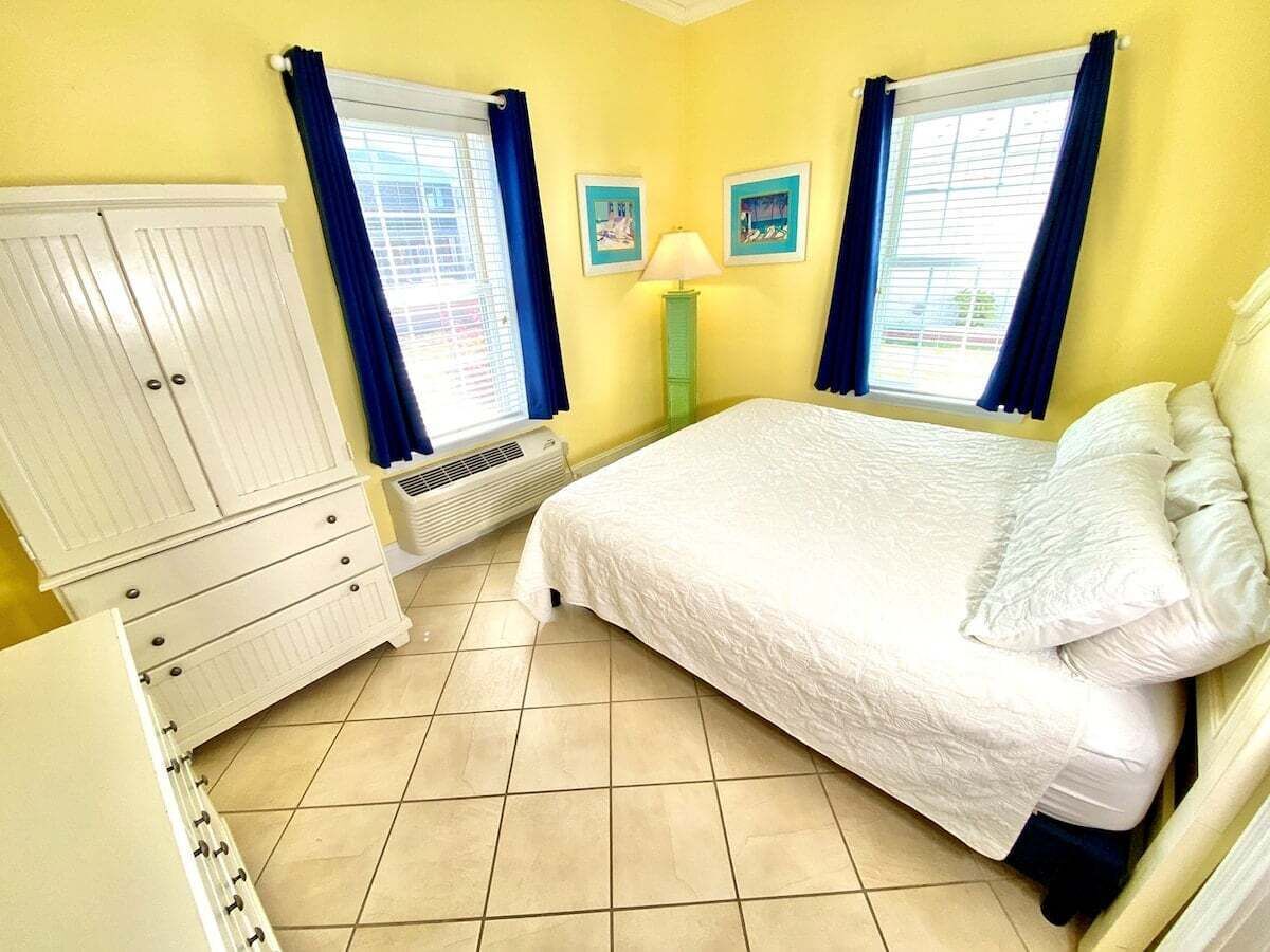 1 bedroom, internet, bed sheets