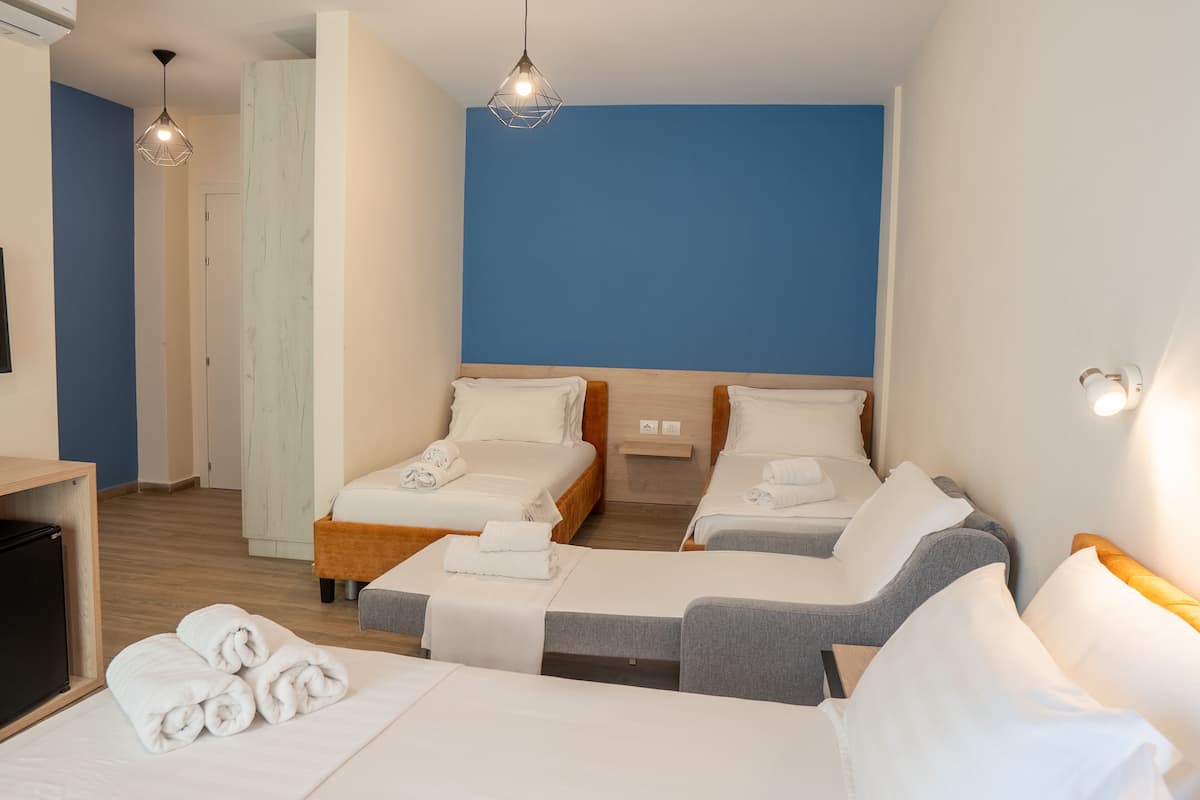 Blackout curtains, free WiFi, bed sheets