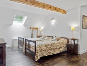 3 Schlafzimmer, Bügeleisen/Bügelbrett, kostenloses WLAN, Bettwäsche