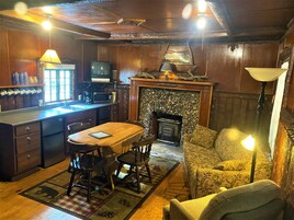 Cabin #5 | Living area | 42-inch flat-screen TV with cable channels, TV