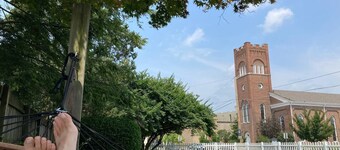 That Corner Lot-Charming Downtown Home w/Side Yard
