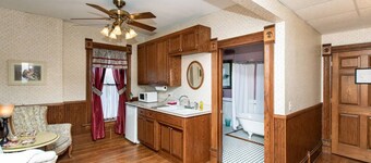 #10 GH · #10 Grant House- Russell H Grant's Suite