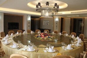 Unclassified image, 5 of 41, button - Long Tai Hotel (Wengyuan)