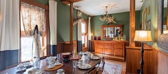 GH3 · #3 Grant House-The Ducat Suite: Avalon in Lavender