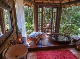 Massagens com pedras quentes, massagens