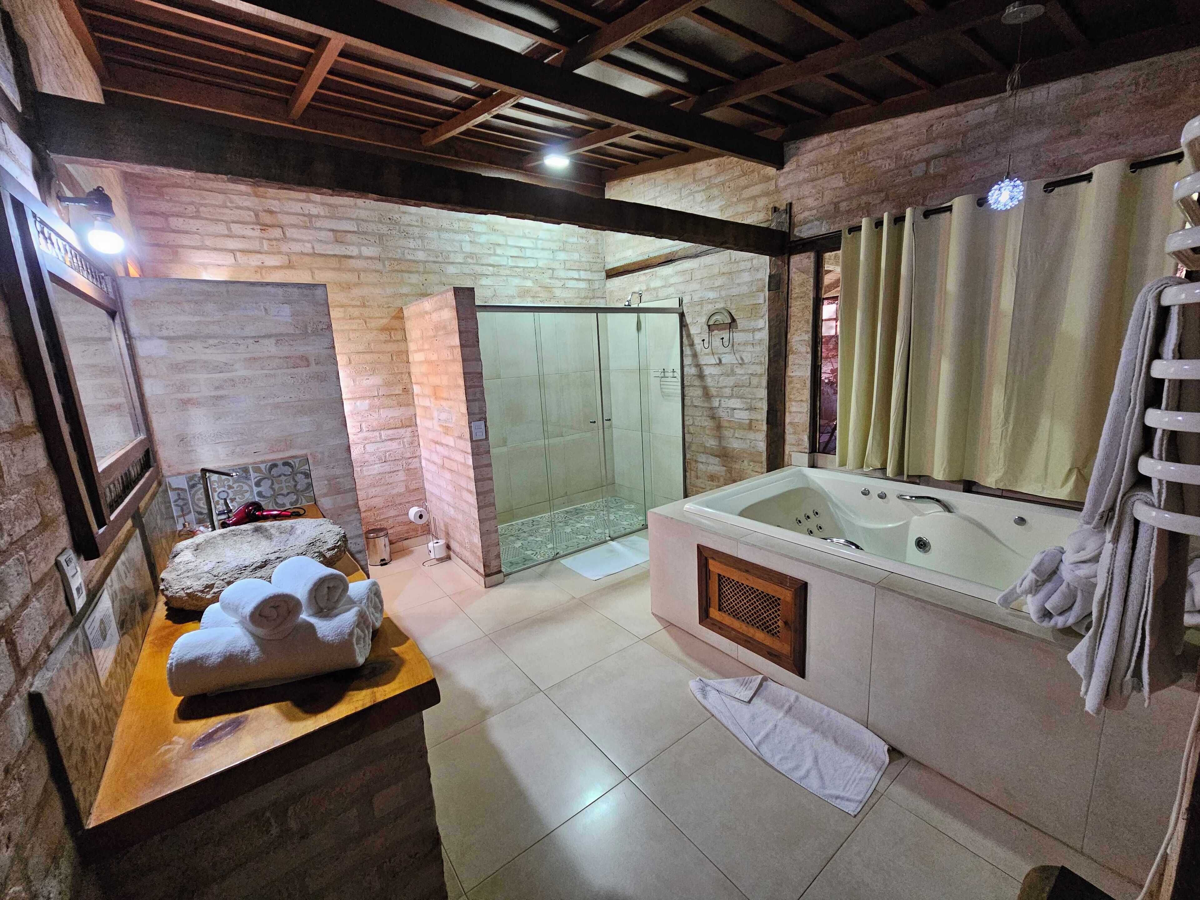 Premium Room | Bathroom | Hair dryer, bathrobes, bidet, towels