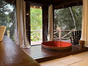 Premium Room | Bathroom | Hair dryer, bathrobes, bidet, towels - Estalagem Wiesbaden (Camanducaia)