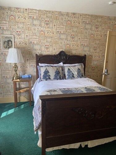 AH #31/#32 · AH Jack and Jill  2 Full/adjoining bathroom