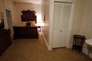 1 soverom, strykejern/-brett, wi-fi (inkludert) og sengetøy