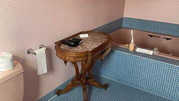 Jetted tub, hair dryer, towels, soap