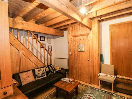 Living room. The Toolshed