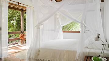 Quarto casal luxo | Cofres nos quartos, Wi-Fi de cortesia