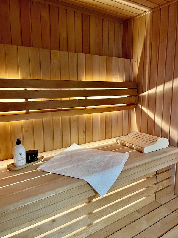 Sauna, steam room - L'Invitation au Voyage (Honfleur)