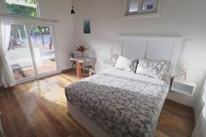 1 habitación, tabla de planchar con plancha, wifi gratis y ropa de cama 