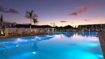 3 outdoor pools, open 8:00 AM to 11:00 PM, pool umbrellas, pool loungers