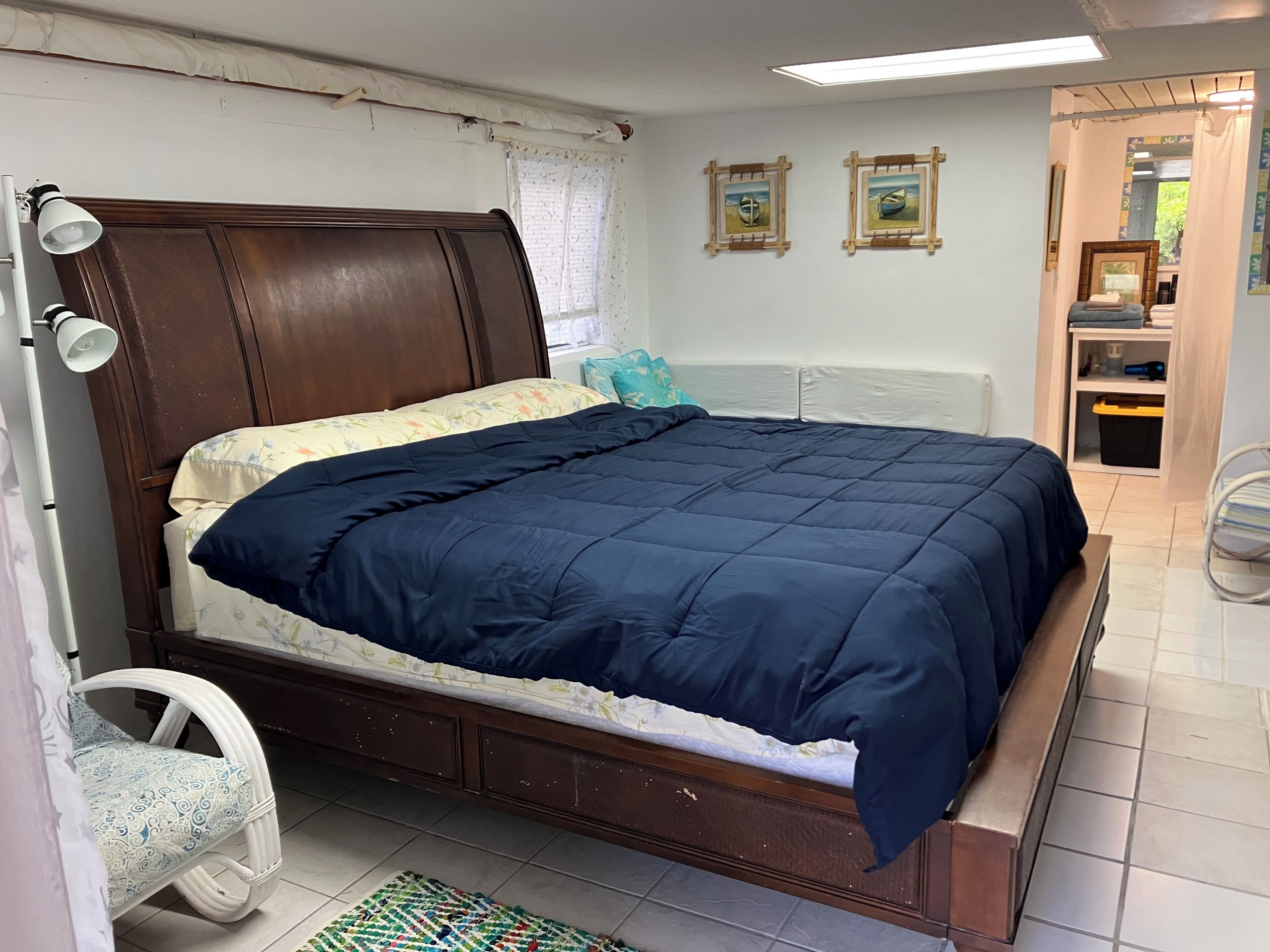 3 chambres, bureau, Wi-Fi gratuit, draps fournis