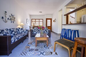 Casa superior | Sala de estar