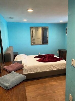 4 habitaciones y wifi gratis