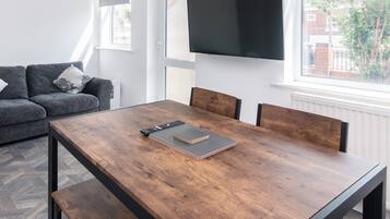 Apartment | Private kitchen | Fridge, microwave, oven, stovetop