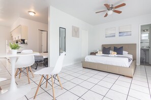 Design Studio Suite (Unit 6) - Boutique Apartments Miami (Miami Beach)