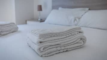 1 bedroom, hypo-allergenic bedding, iron/ironing board, free WiFi