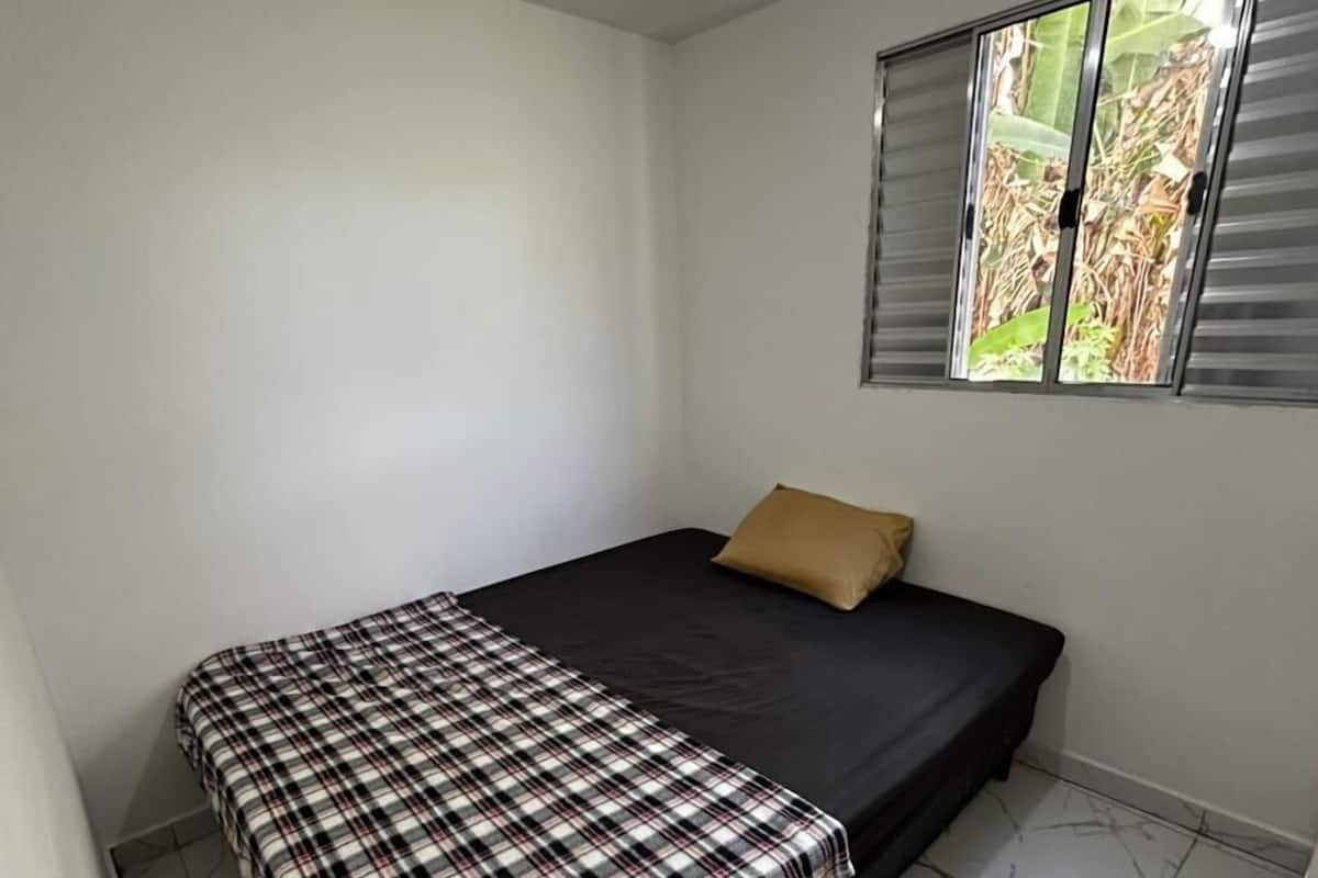 APARTAMENTO 11 - 01 DORMITÓRIO | Free WiFi, individually furnished, bed sheets